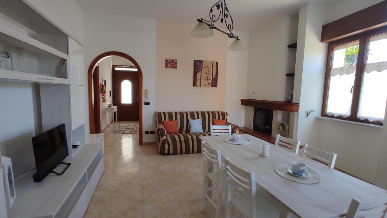 Casa Trifo Apartment Tiggiano Exterior photo